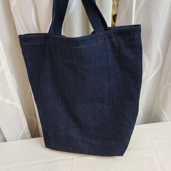 Levi’s® Back Pocket Tote Bag  - Like New - Picture 4 of 9